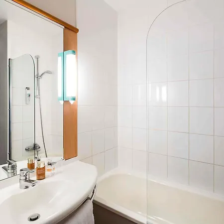 Ibis Bordeaux Pessac Route Des Vins Hotel Exterior photo