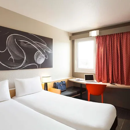 Ibis Bordeaux Pessac Route Des Vins Hotel Exterior photo