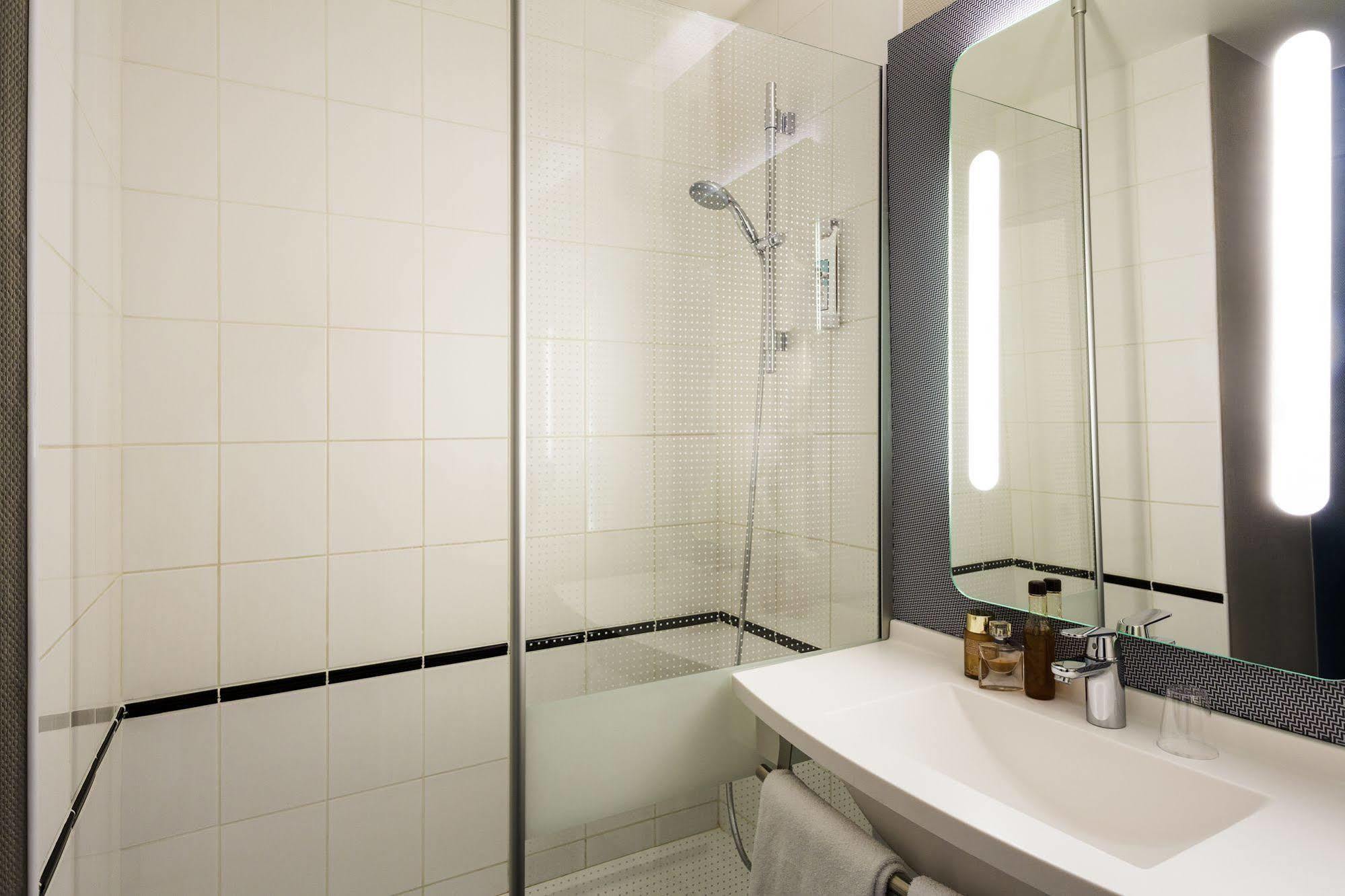 Hotel Ibis Bordeaux Route Des Vins